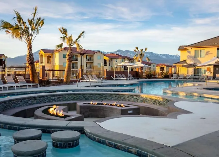 Zion Village Oasis By The Pool With Lazy River